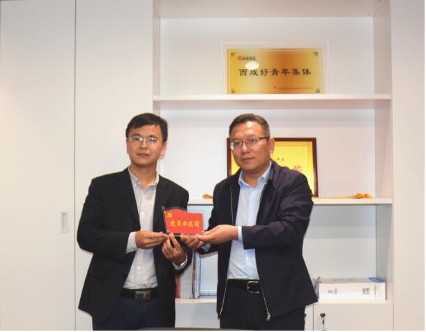 1558436037424379.jpg QQ截圖20190521185344.jpg